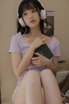白色：诅咒的旋律